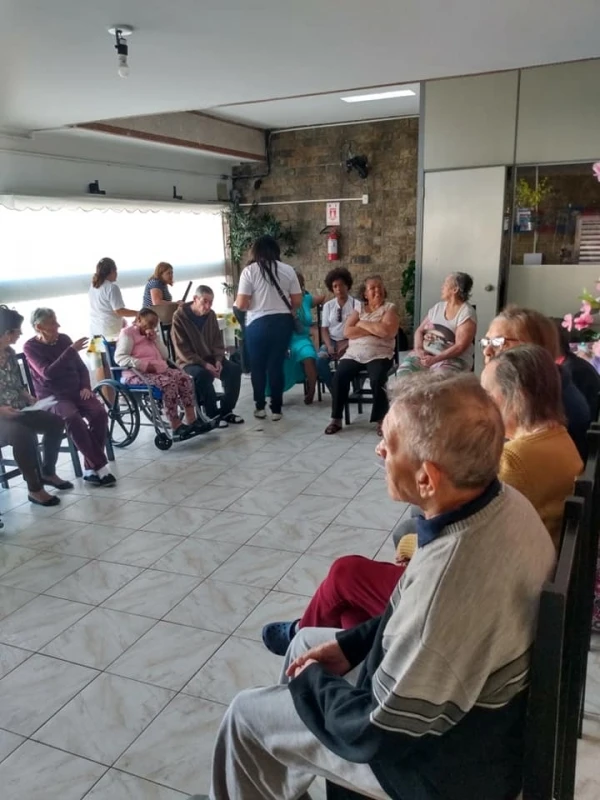 asilo para idoso com alzheimer
