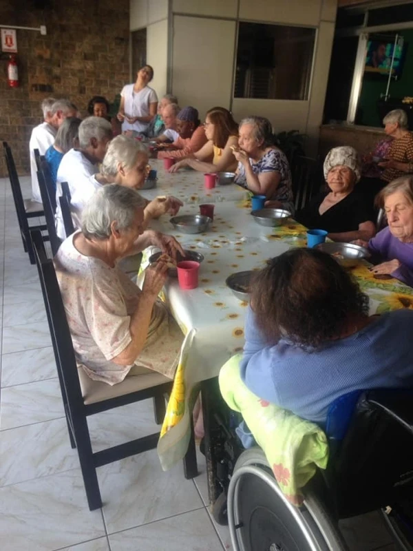 Lar de Idosos na Vila Guilherme Lar de Idosos na Vila Guilherme
