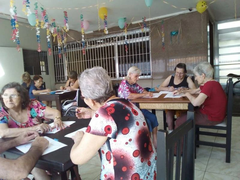 hotel residencial para idosos com atividade física