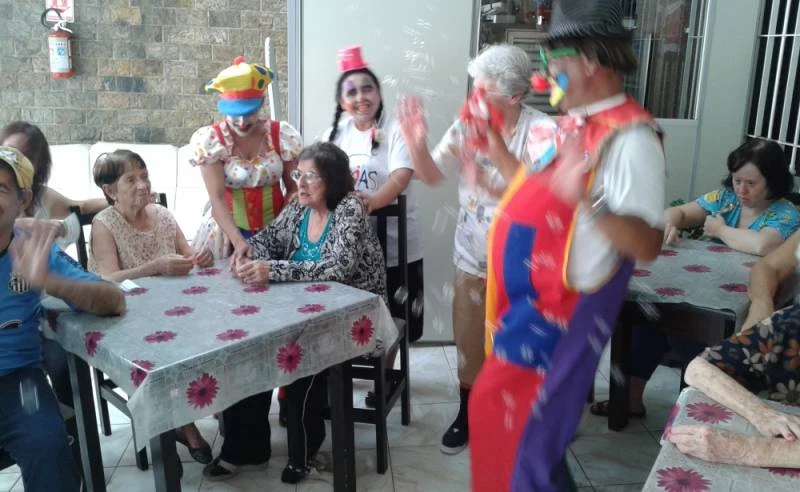 hotel residencial para idosos com atividades recreativas