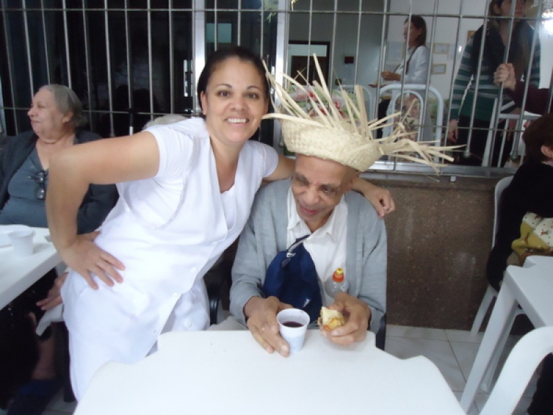 Asilos para Idosos Onde Tem no Jardim América da Penha - Clínica para Idosos com Alzheimer