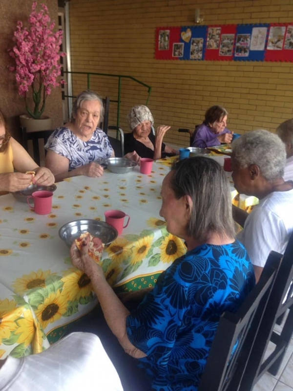 Asilos para Terceira Idade com Médicos Brás - Asilo para Idoso com Enfermagem