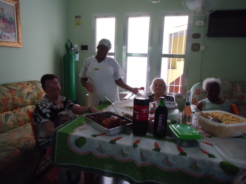 Casa de Repouso para Idosos Valores no Morro Penha - Casas de Repouso no Tatuapé