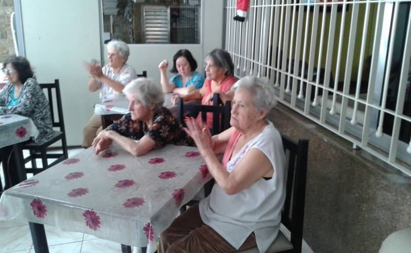 Clínica Dia para Idoso com Alzheimer Preço Jardim Ibirapuera - Clínica Dia para Idosos com Alzheimer
