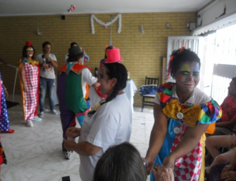 Clínica Dia para Idosos Acamados Preço Santana - Clínica Dia para Idosos Passarem o Dia