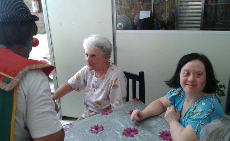 Clínica Dia para Idosos Doentes Preço Parque do Carmo - Clínica Dia para Idosos com Alzheimer