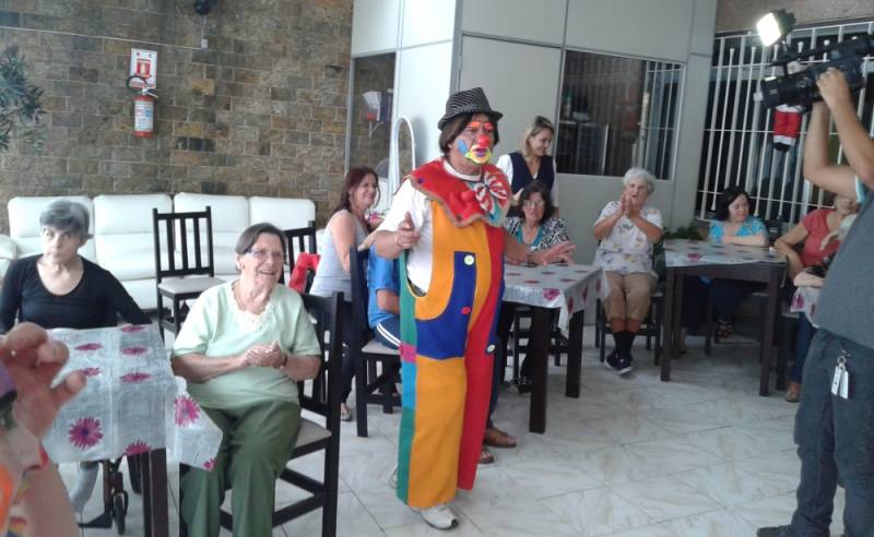 Clínica Dia para Idosos Passarem o Dia Preço Parque São Jorge - Clínica Dia para Idosos com Parkinson