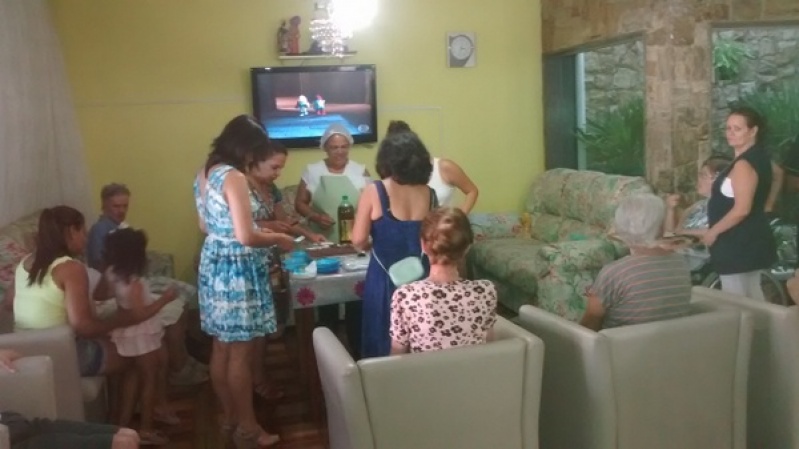 Cuidadora de Idosos no Jardim Brasilina - Asilo no Carrão