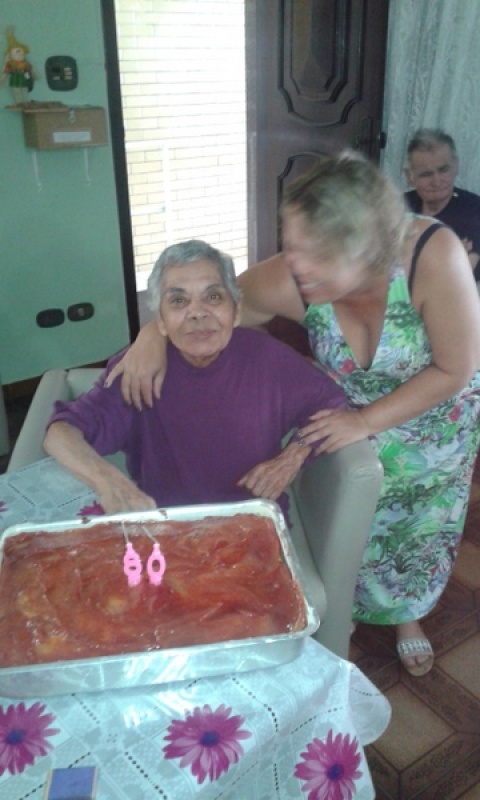 Cuidadora de Idosos no Jardim Jaçanã - Casas de Repouso para Idosos com Alzheimer