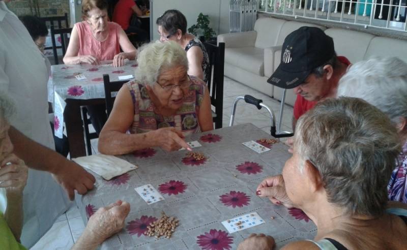 Onde Encontrar Creche de Idoso em Artur Alvim - Creche para Idosos com Alzheimer